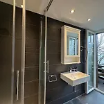 Boutique Niesenblick - Direkt Am Thunersee Gelegen Mit Self Check In & Digitaler Rezeption