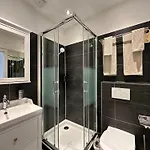 Boutique Niesenblick - Direkt Am Thunersee Gelegen Mit Self Check In & Digitaler Rezeption اوبرهوفن