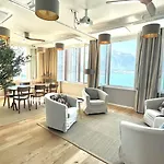 Hotell Boutique Niesenblick - Direkt Am Thunersee Gelegen Mit Self Check In & Digitaler Rezeption Oberhofen