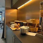 Hotel Boutique Niesenblick - Direkt Am Thunersee Gelegen Mit Self Check In & Digitaler Rezeption