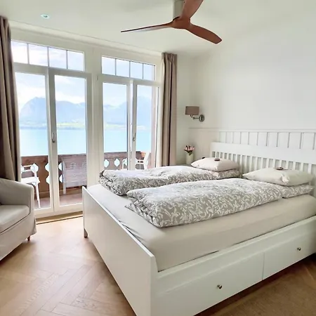 Boutique Hotel & Restaurant Niesenblick - Lakefront Rooms With Balcony On Lake Thun - Self Check In & Digitale Reception 오베르호펜