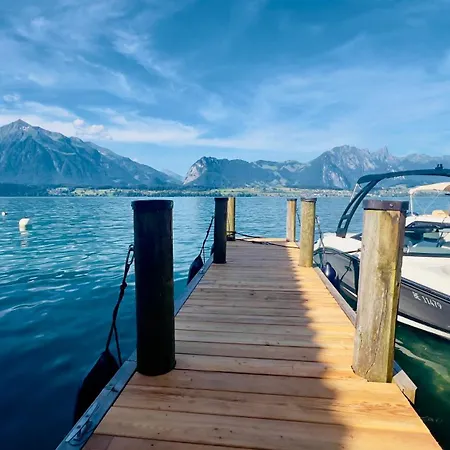 호텔 Boutique Hotel & Restaurant Niesenblick - Lakefront Rooms With Balcony On Lake Thun - Self Check In & Digitale Reception 오베르호펜