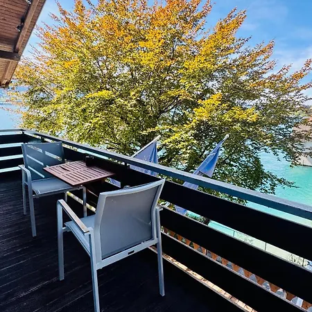 Boutique Hotel & Restaurant Niesenblick - Lakefront Rooms With Balcony On Lake Thun - Self Check In & Digitale Reception 오베르호펜