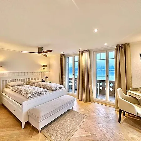 Boutique Hotel & Restaurant Niesenblick - Lakefront Rooms With Balcony On Lake Thun - Self Check In & Digitale Reception 2*