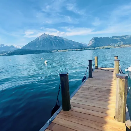 Boutique & Restaurant Niesenblick - Lakefront With Balcony On Thun - Self Check In & Digitale Reception