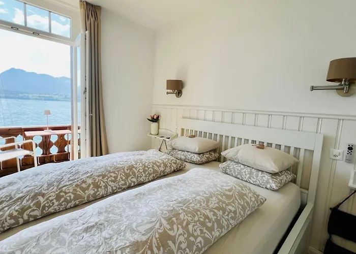 Boutique Niesenblick - Direkt Am Thunersee Gelegen Mit Self Check In & Digitaler Rezeption فندق اوبرهوفن