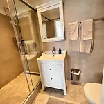 Boutique Niesenblick - Direkt Am Thunersee Gelegen Mit Self Check In & Digitaler Rezeption 2* 欧伯奥芬