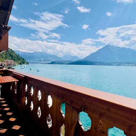 Boutique Niesenblick - Direkt Am Thunersee Gelegen Mit Self Check In & Digitaler Rezeption ホテル 2*