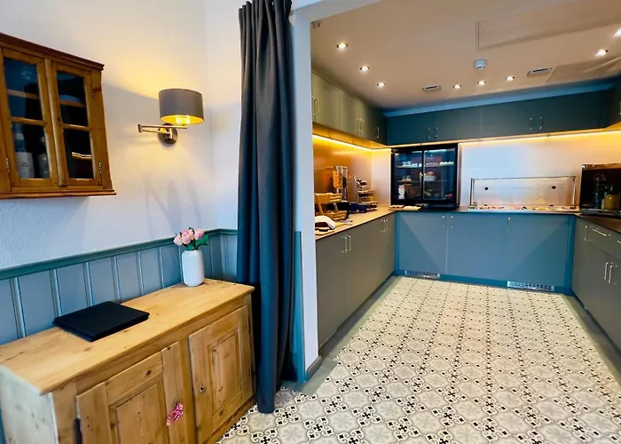 Boutique Niesenblick - Direkt Am Thunersee Gelegen Mit Self Check In & Digitaler Rezeption Hotel 2*