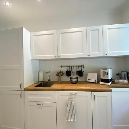 Boutique Niesenblick - Direkt Am Thunersee Gelegen Mit Self Check In & Digitaler Rezeption Hotell Oberhofen