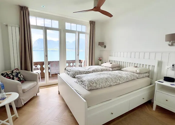 Boutique Niesenblick - Direkt Am Thunersee Gelegen Mit Self Check In & Digitaler Rezeption Oberhofen