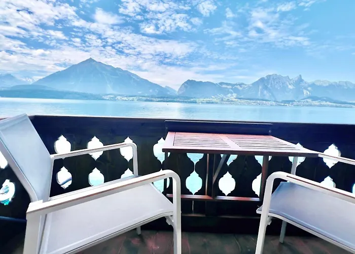 Boutique Niesenblick - Direkt Am Thunersee Gelegen Mit Self Check In & Digitaler Rezeption