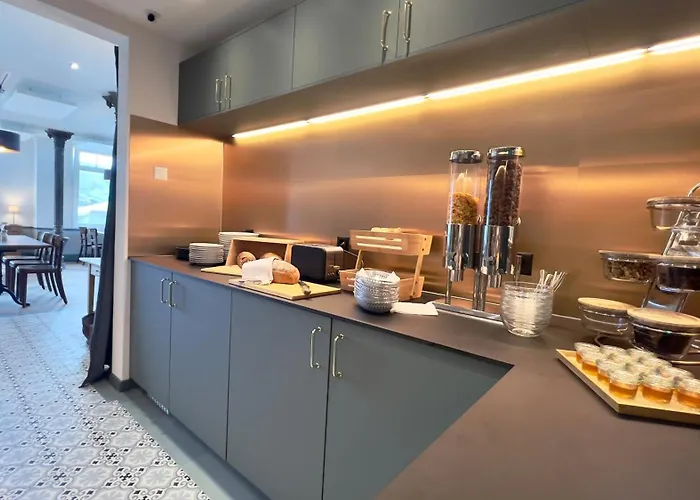 Boutique Niesenblick - Direkt Am Thunersee Gelegen Mit Self Check In & Digitaler Rezeption Hotel