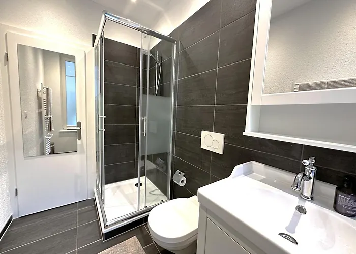 Boutique Niesenblick - Direkt Am Thunersee Gelegen Mit Self Check In & Digitaler Rezeption