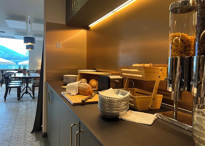 Hotel Boutique Niesenblick - Direkt Am Thunersee Gelegen Mit Self Check In & Digitaler Rezeption